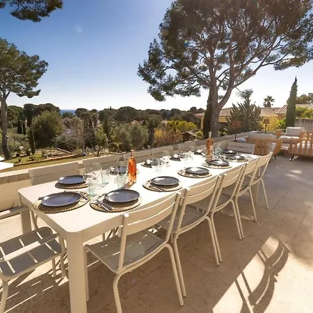 La Roca Blanca Villa *